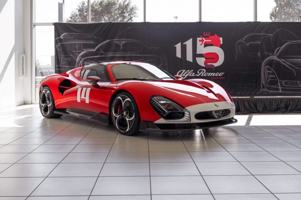 Stellantis Alfa Romeo 33 Stradale - Alfisti Shop